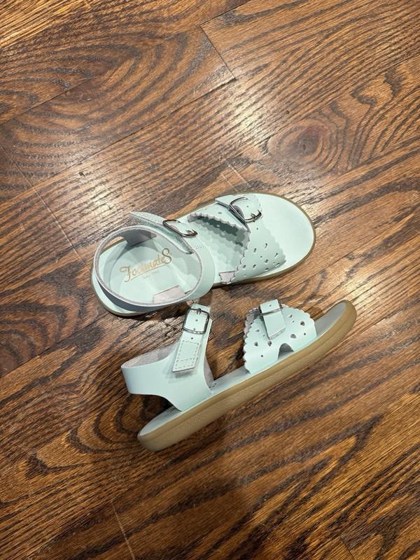 Sandals Girls FootMates Leather Size 9