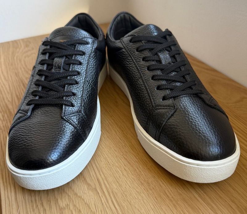 Santoni black leather sneakers / shoes /canvas / made in Italy / 41EU / 8US