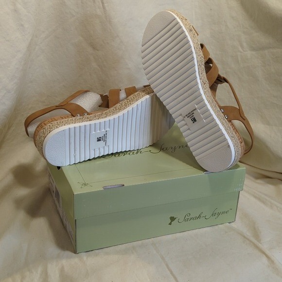 Sarah Jayne Girls Tan Trader-S Sandals New In Box 3