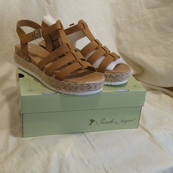 Sarah Jayne Girls Tan Trader-S Sandals New in Box 3