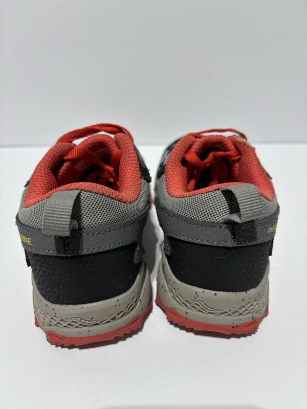 Saucony Little Kids’ Peregrine Shield Grey/Red Sneakers Boys’ Size 12.5 M