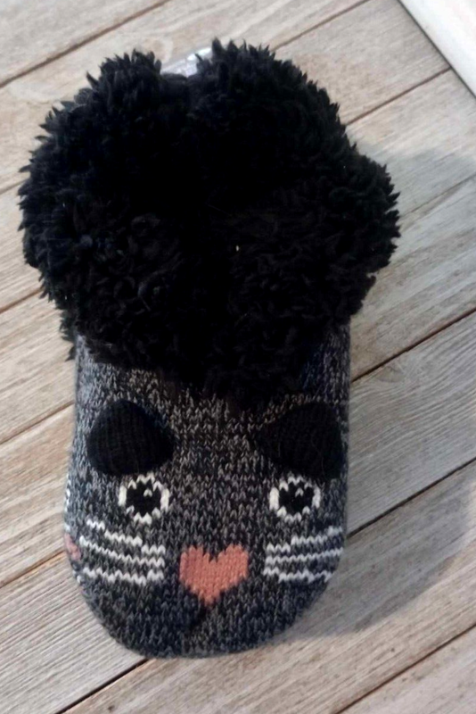 Secret Treasures Black Cat Slipper Socks Faux Fur Women's Size 4-10