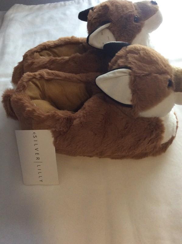 Silver Lilly Fox Plush Slippers With Foam Support Brown Medium Feet Clothing