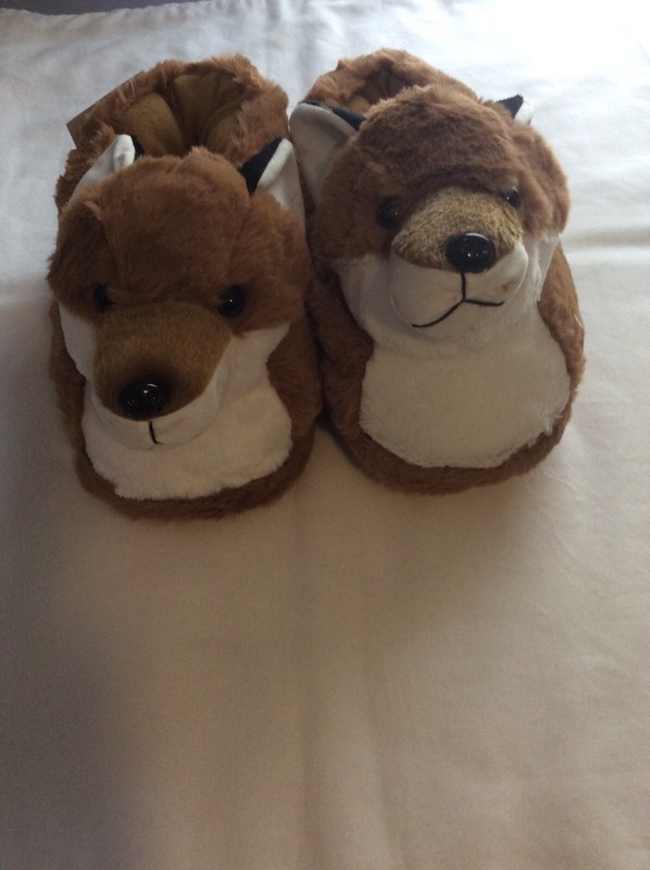 Silver Lilly Fox Plush Slippers With Foam Support Brown Medium Feet Clothing