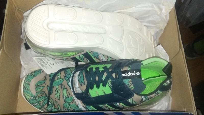Size 10.5 - Adidas Originals ZX 8000 Boost Green