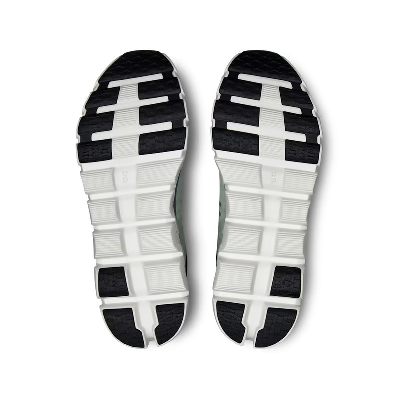 Size 10.5 - On Cloudflow 4 Glacier Chambray