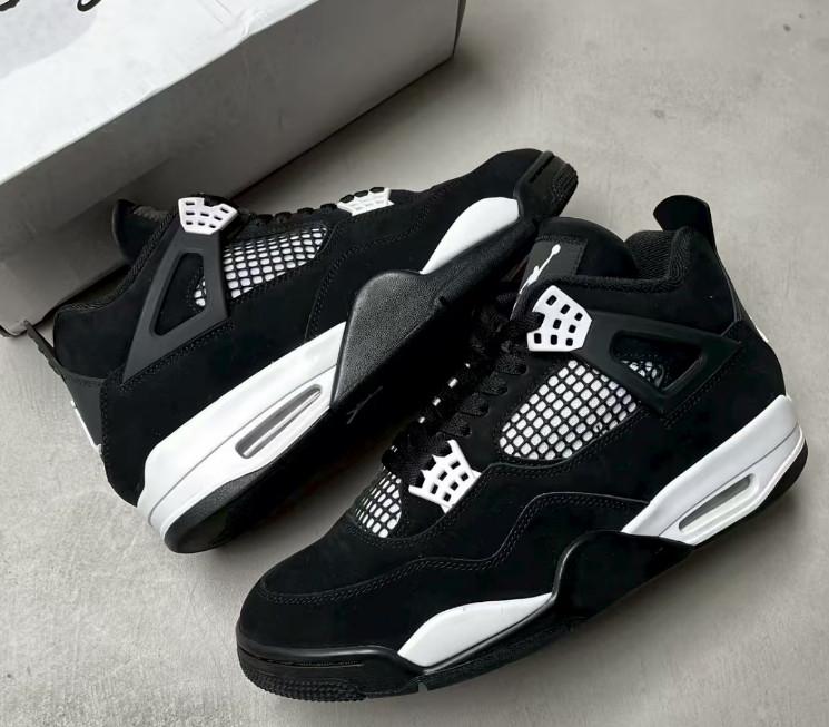 Size 10 - Air Jordan 4 Retro White Thunder