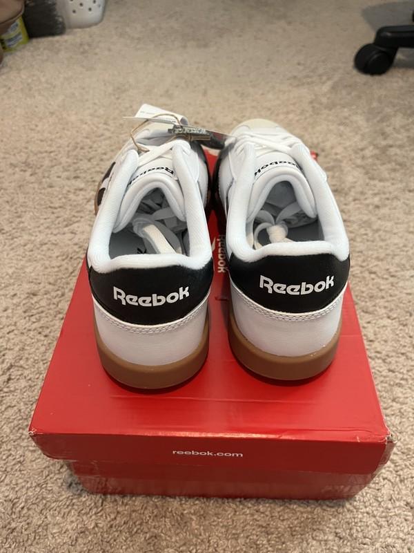 Size 10 - Reebok Vector Smash White Black Gum