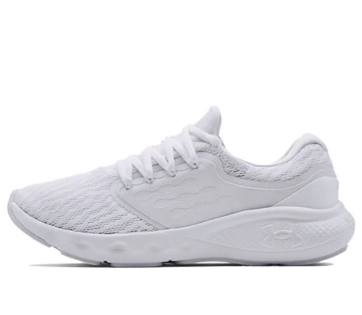 Size 10 - Under Armour Charged Vantage White 2021