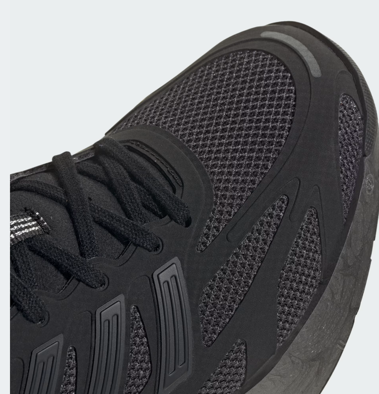 Size 11 - Adidas Adizero Aruku Black Carbon