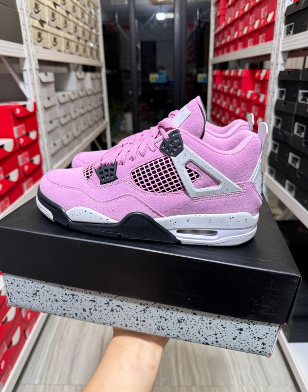 Size 11 - Air Jordan 4 Retro Orchid W