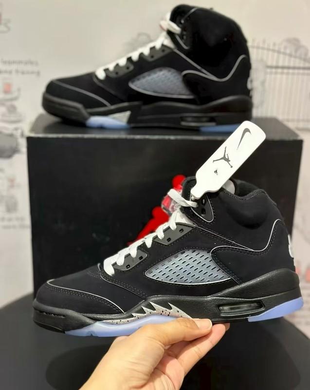 Size 11 - Air Jordan 5 Retro OG Black Metallic Reimagined