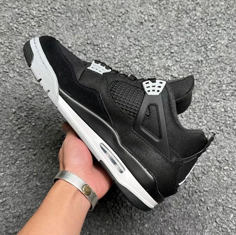 Size 11 - Jordan 4 Retro SE Mid Black Canvas