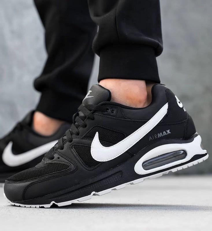 Size 11 - Nike Air Max Command Black White