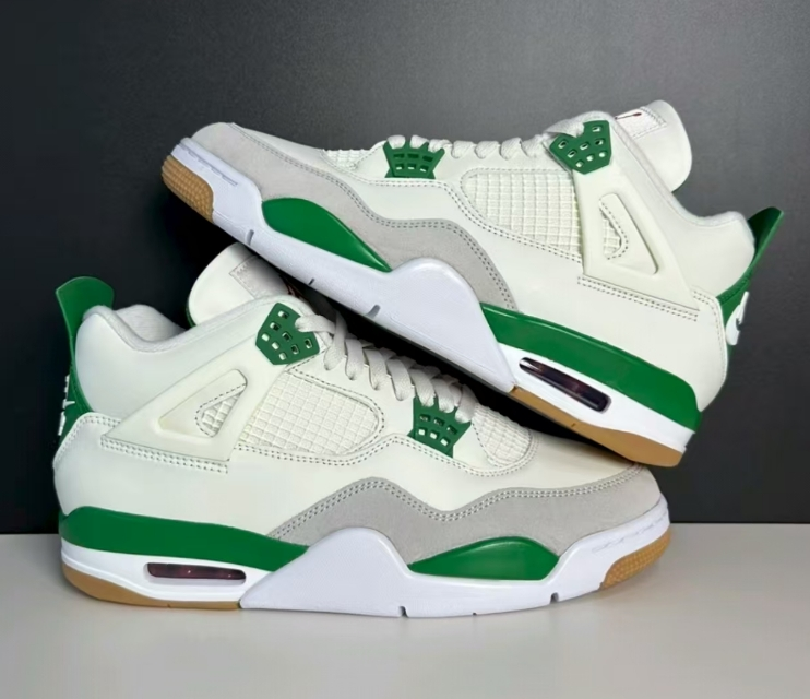 Size 12 - Jordan 4 Retro SP X Nike SB Mid Pine Green