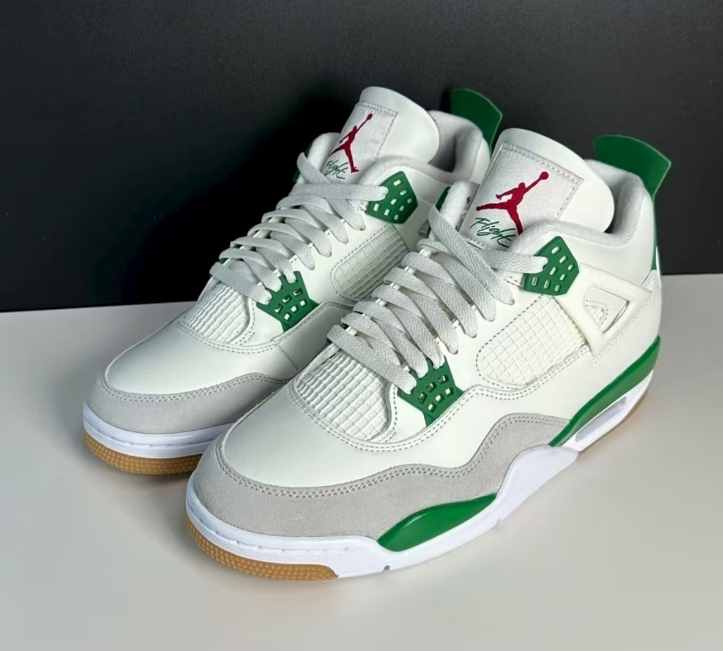 Size 12 - Jordan 4 Retro SP X Nike SB Mid Pine Green