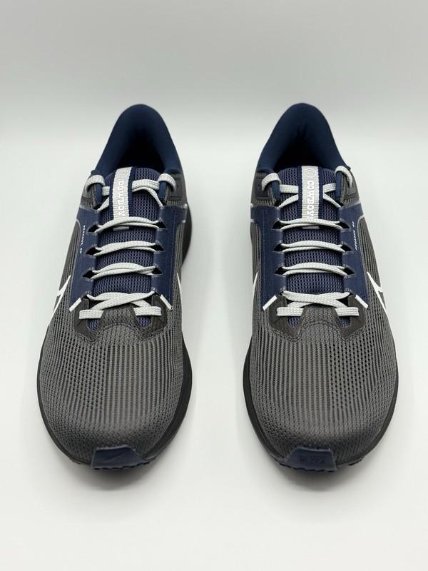 Size 12 - Nike NFL X Air Zoom Pegasus 40 Dallas Cowboys