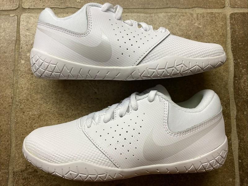 Size 2 (PS) - Nike Sideline IV Low White Platinum