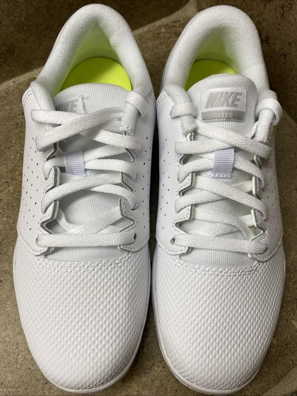 Size 2 (PS) - Nike Sideline IV Low White Platinum
