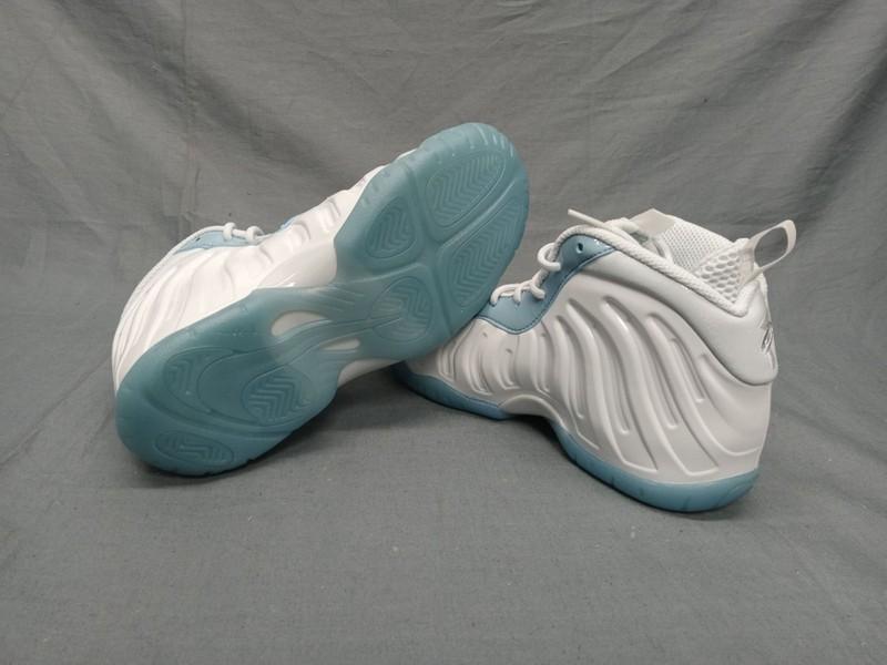 Size 3.5 (GS) - Nike Little Posite One Mid Aura Worn Blue White