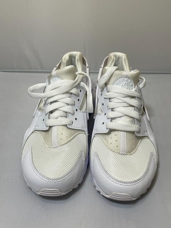 Size 4.5 (GS) - Nike Huarache Run Low Gray - 654275-001