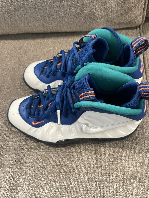 Size 4 (GS) - Nike Little Posite Pro Mid Neptune Green