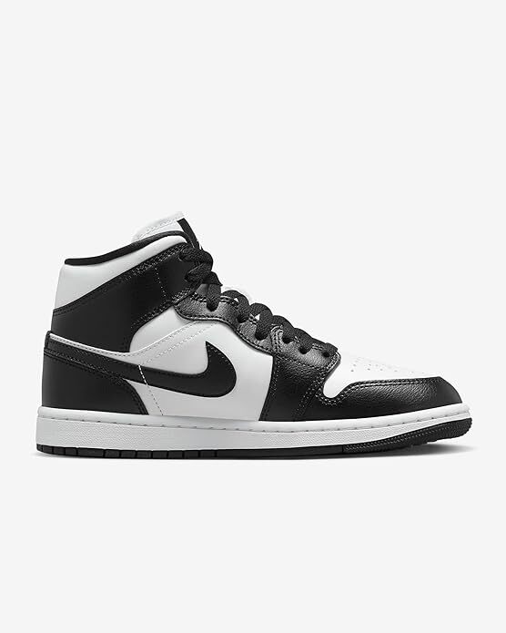 Size 5.5 - Air Jordan 1 Mid Panda W