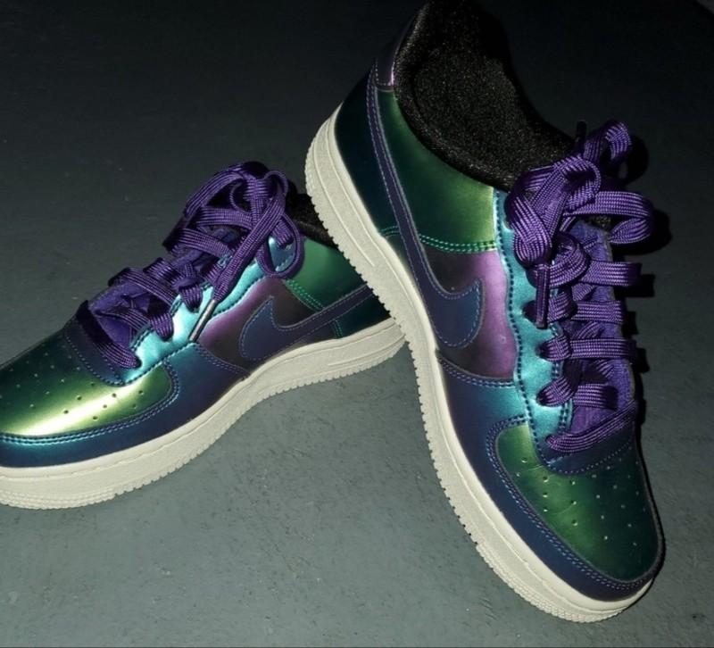 Size 5.5 (GS) - Nike Air Force 1 LV8 Low Purple Neptune Green