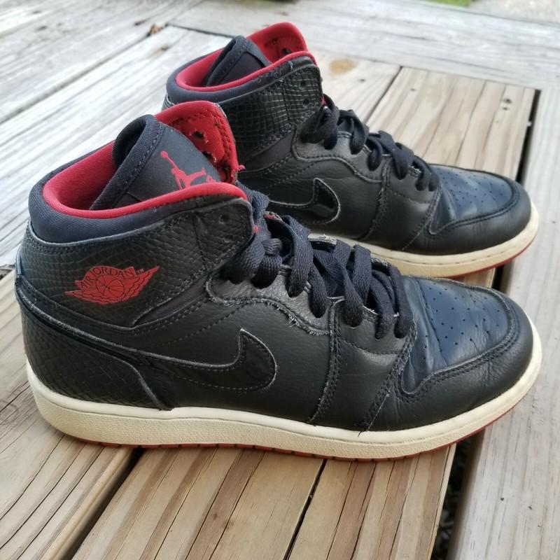 Size 5 (GS) - Jordan 1 Retro High Bred Snake