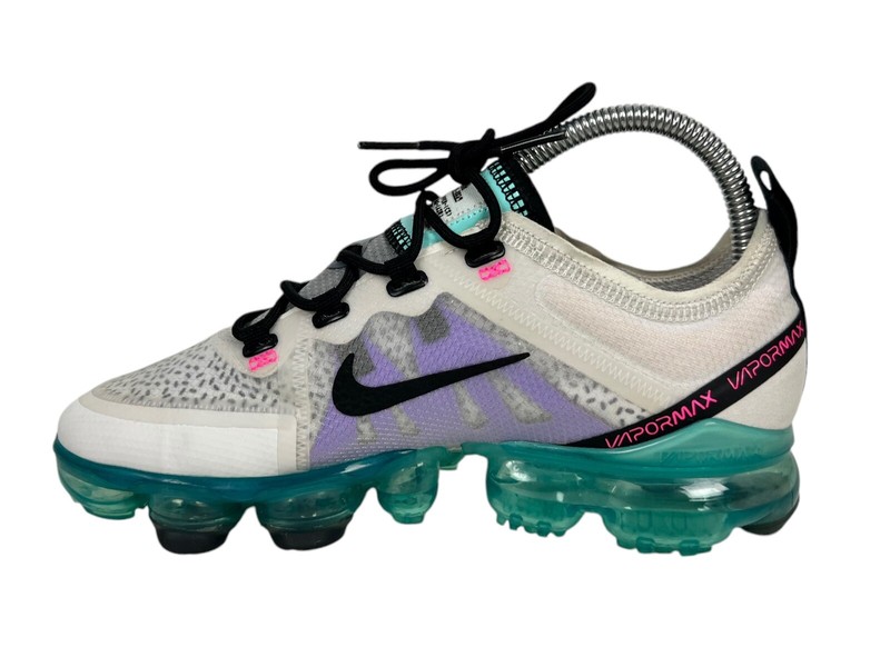 Size 5 (GS) - Nike Air VaporMax 2019 Low Dragon Fruit