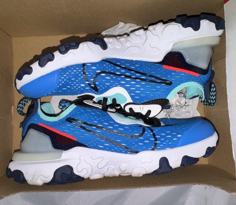 Size 5 (GS) - Nike React Vision Low Photo Blue