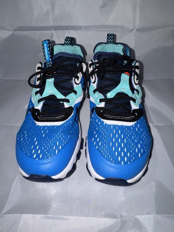 Size 5 (GS) - Nike React Vision Low Photo Blue