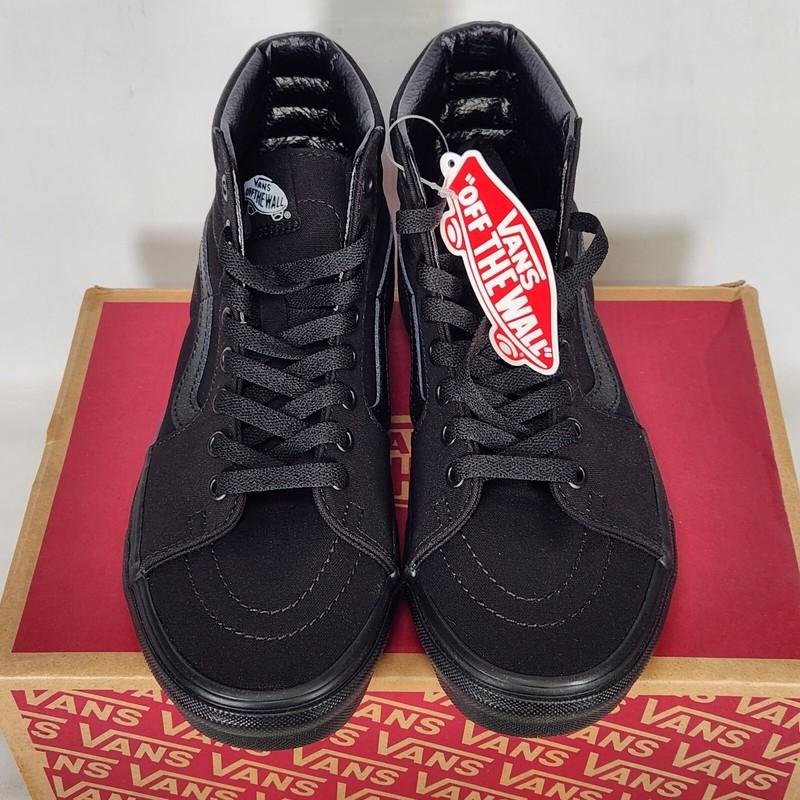 Size 6.5 Men / 8 Wom WIDE - VANS Sk8-Hi WIDE - Canvas - Black / Black