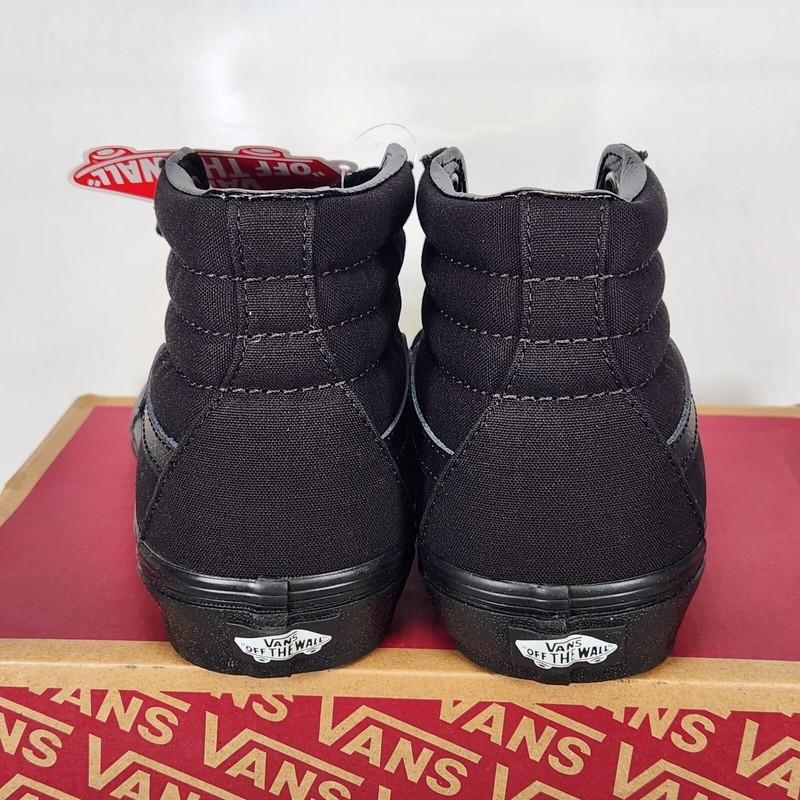 Size 6.5 Men / 8 Wom WIDE - VANS Sk8-Hi WIDE - Canvas - Black / Black