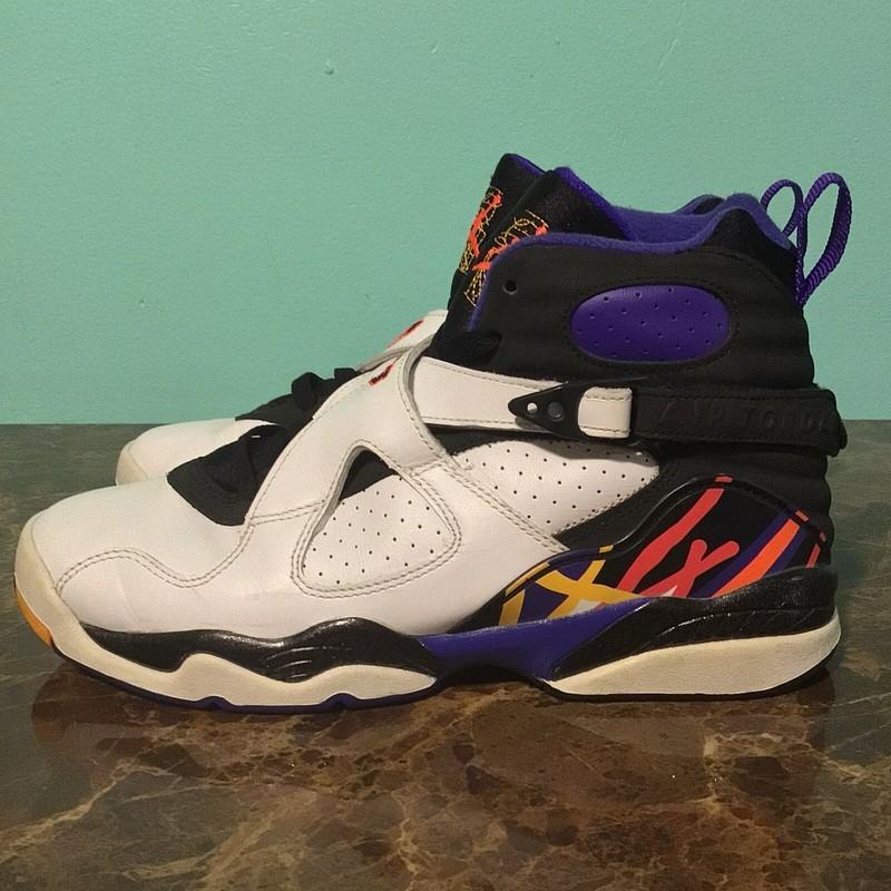 Size 6.5Y - 305368-142 Nike Air Jordan VIII 8 Retro "Three Peat" White/Purple