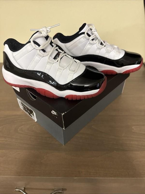 Size 6 (GS) - Jordan 11 Retro Mid Concord-Bred