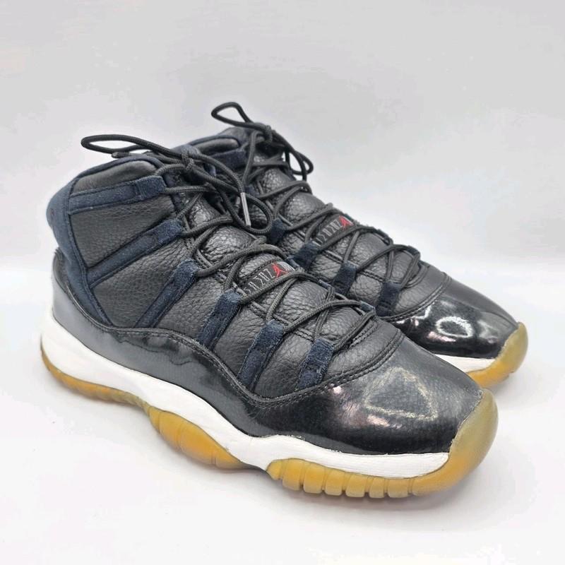 Size 7 (GS) - Jordan 11 Mid 72-10