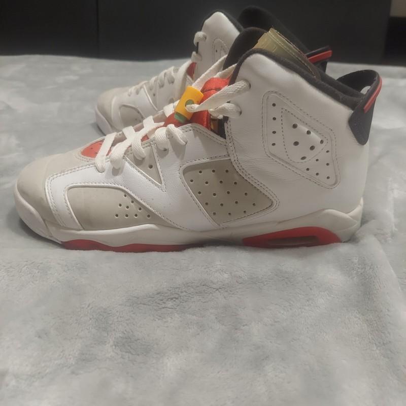 Size 7 (GS) - Jordan 6 Retro Mid Hare