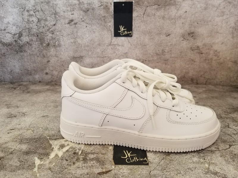 Size 7 (GS) - Nike Air Force 1 LE Low Triple White