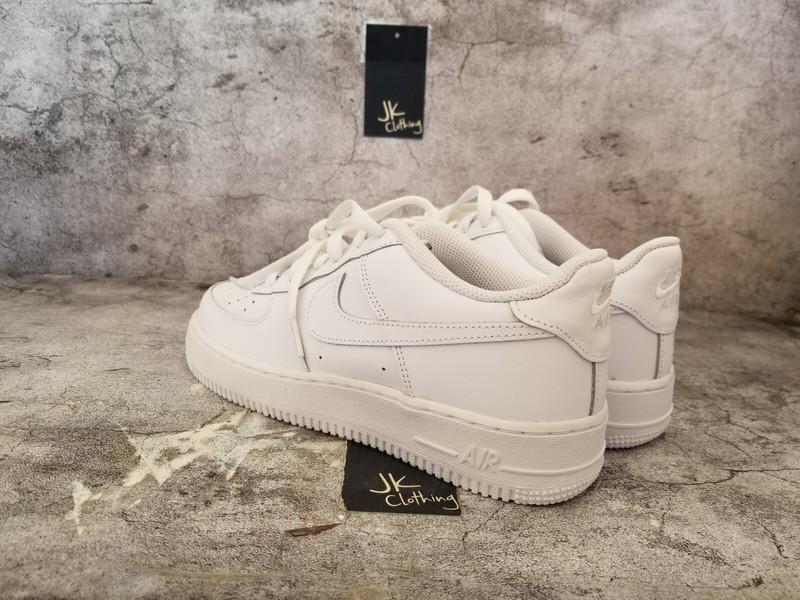 Size 7 (GS) - Nike Air Force 1 LE Low Triple White