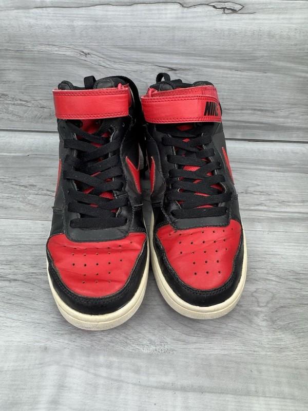 Size 7 (GS) - Nike Court Borough 2 Mid Bred