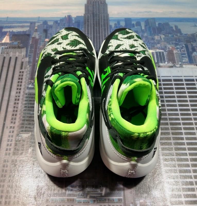 Size 7 (GS) - Nike Zoom Freak 2 Mid Naija