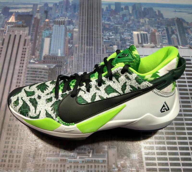 Size 7 (GS) - Nike Zoom Freak 2 Mid Naija