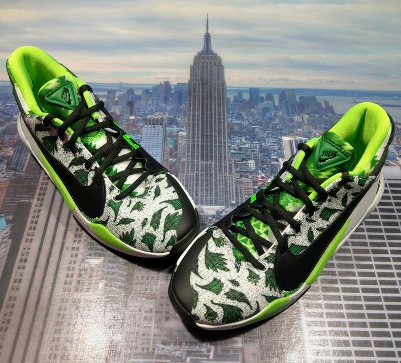 Size 7 (GS) - Nike Zoom Freak 2 Mid Naija