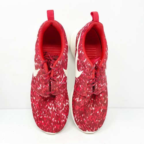 Size 7 - Nike Roshe One Print Action Red W