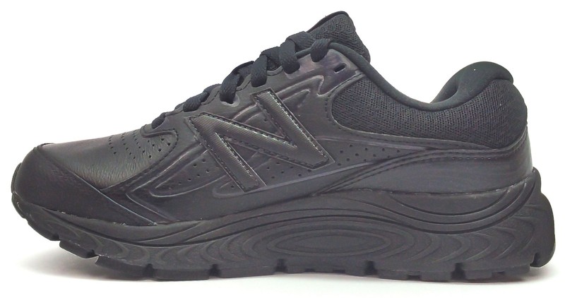 Size 8.5 - New Balance 840 Black