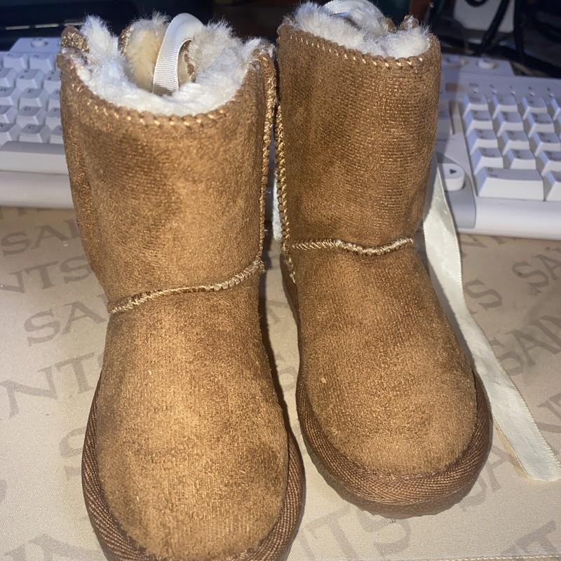 Size 8 M Children’s Boots