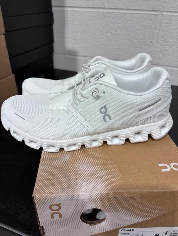 Size 8 - On Cloud 5 All White W