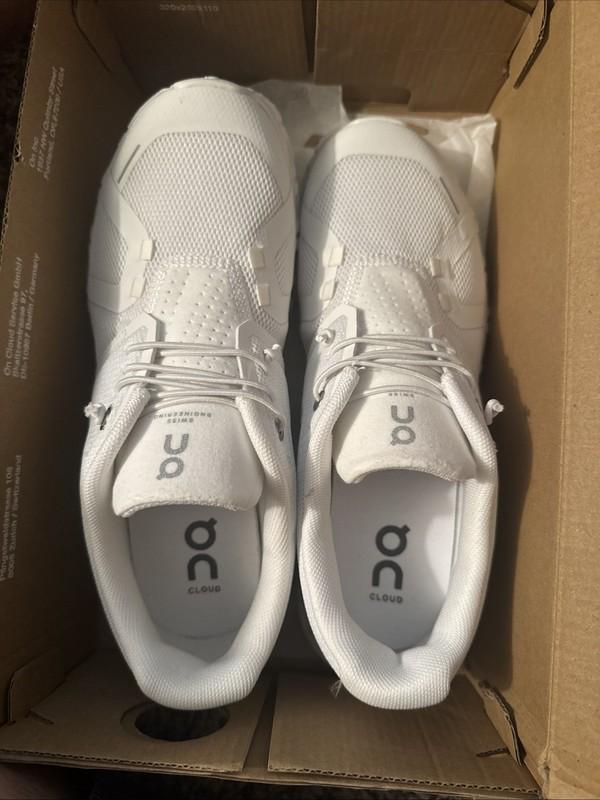 Size 8 - On Cloud 5 All White W