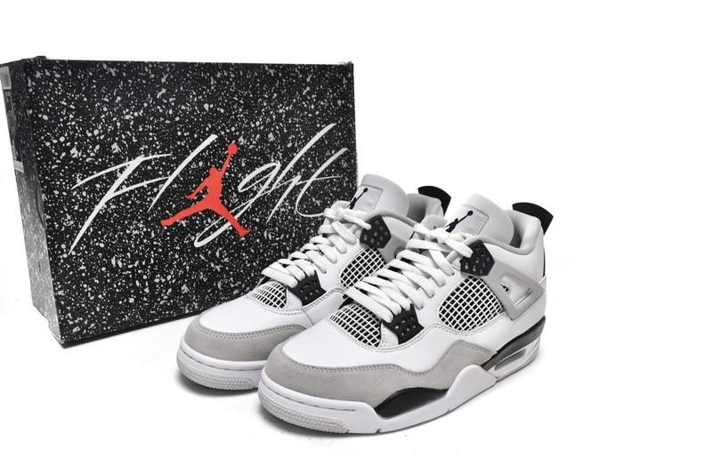 Size 9.5 - Jordan 4 Retro Mid Military Black